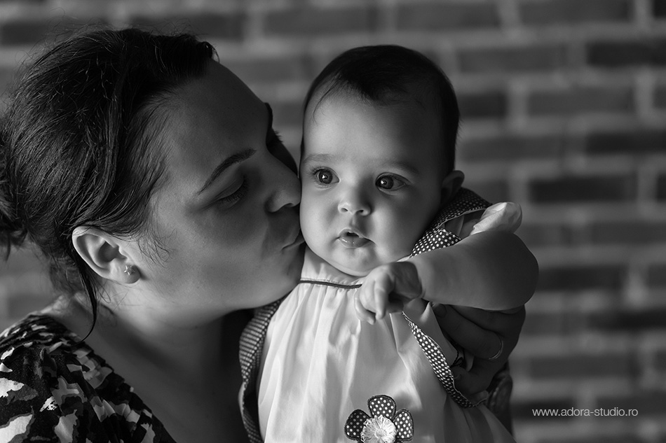 Irina si mami Fotografii de familie in Constanta