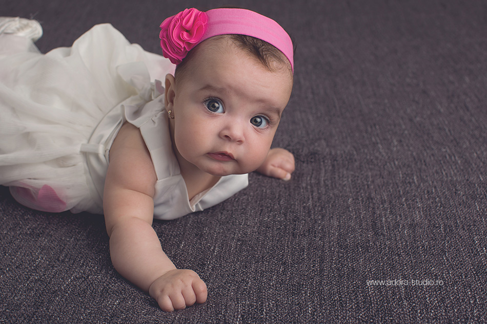 Imi faci o poza? poze copii in studio