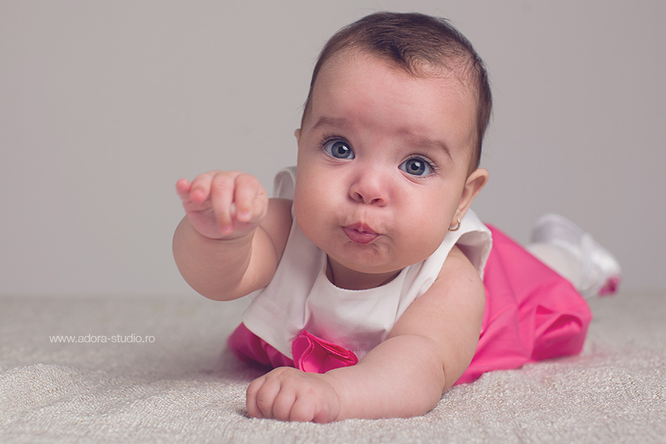 Vreau si eu sa fac fotografii! Sesiune foto copii
